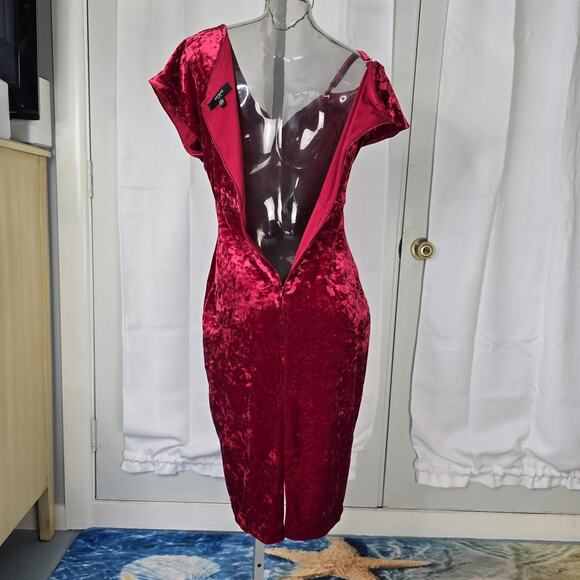 Vintage Inspired Crushed Red Velvet Asymmetrical Dress by Guess Size 8 - Picture 8 of 16